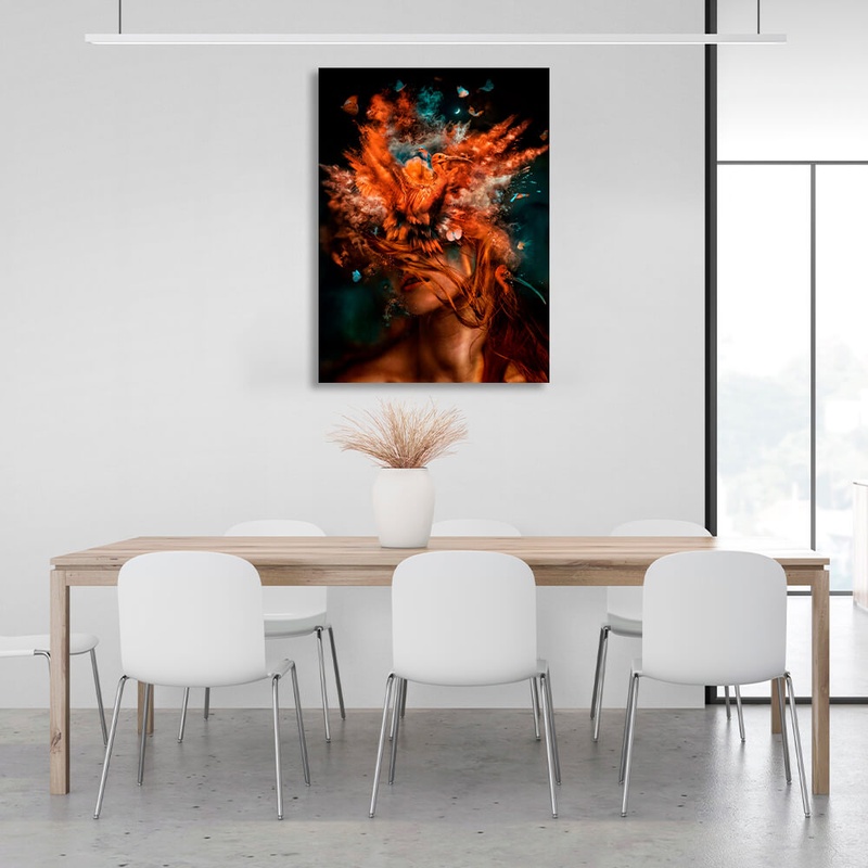 Картина на холсте интерьерная Рыжеволосая девушка с птицами на голове, 30х40 см, Холст полиэстеровый